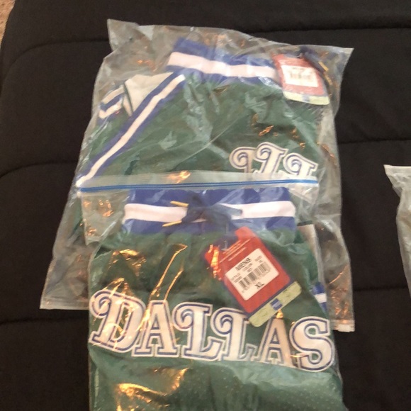 Hardwood classics jersey shorts - Picture 7 of 13